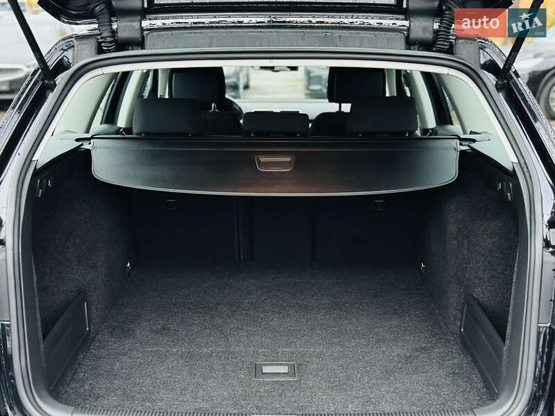 Универсал Volkswagen Passat 2013 в Харькове