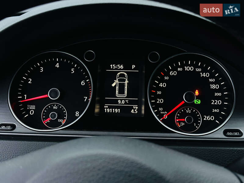 Универсал Volkswagen Passat 2013 в Харькове