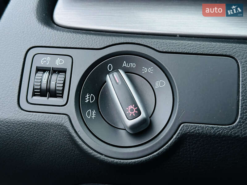 Универсал Volkswagen Passat 2013 в Харькове