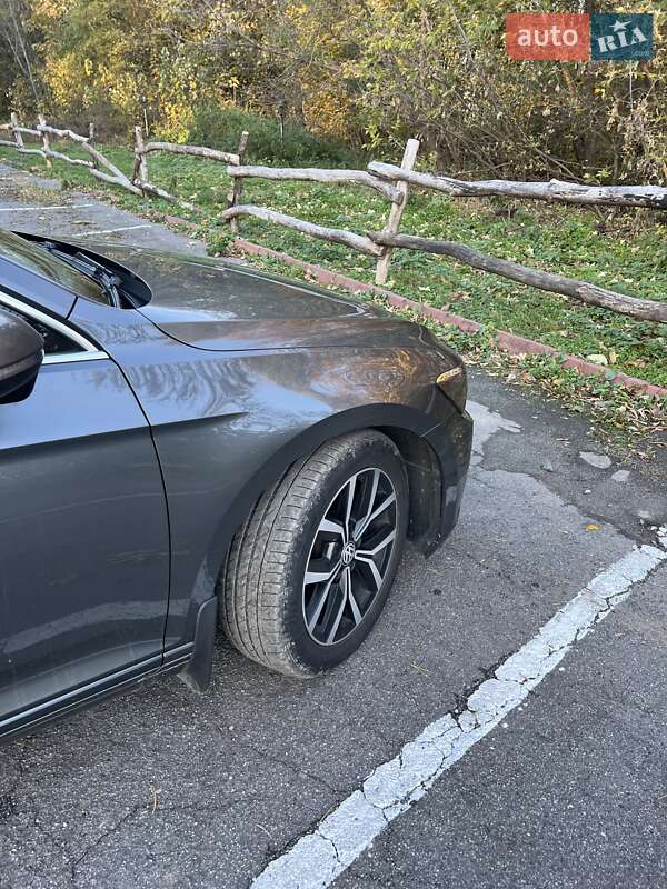 Седан Volkswagen Passat 2015 в Хмельницком фото 8 Седан Volkswagen Passat 2015 в Хмельницком