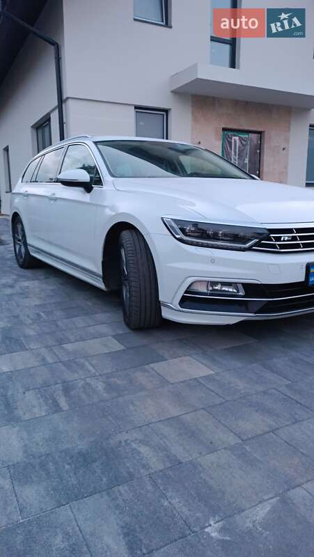 Универсал Volkswagen Passat 2017 в Золочеве