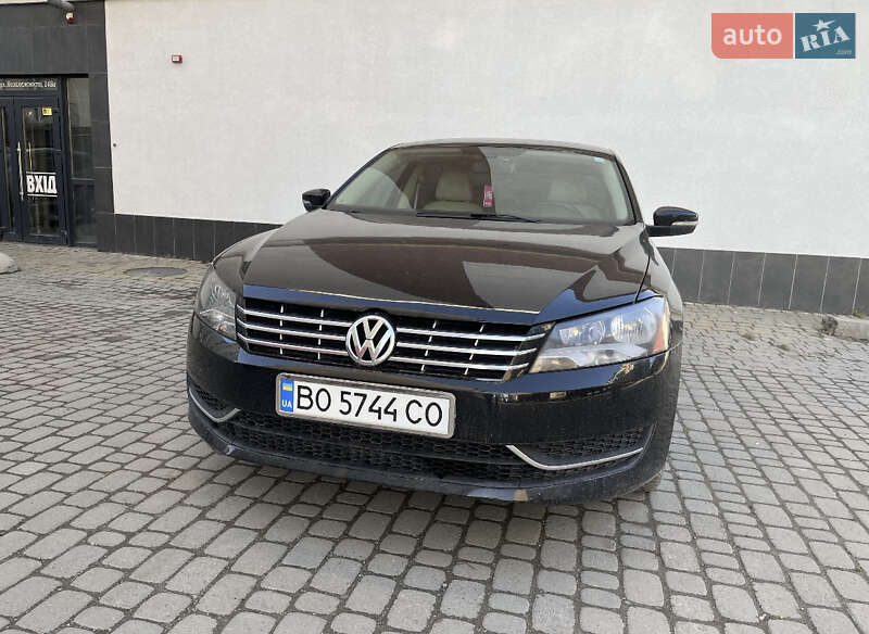 Седан Volkswagen Passat 2013 в Залещиках
