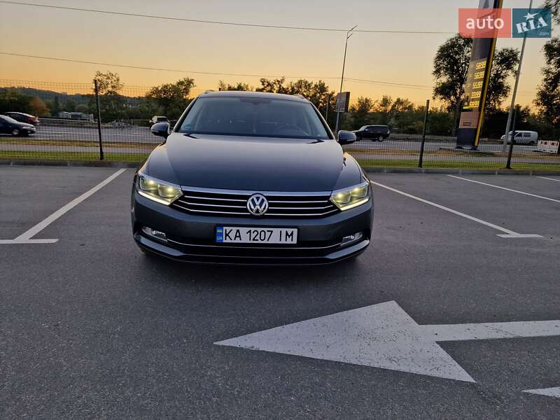 Універсал Volkswagen Passat 2015 в Києві фото 13 Універсал Volkswagen Passat 2015 в Києві