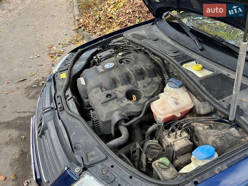 Универсал Volkswagen Passat 2001 в Чернигове