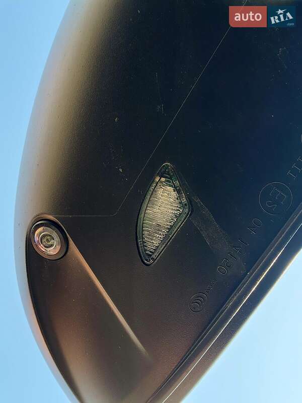 Седан Volkswagen Passat 2015 в Черновцах