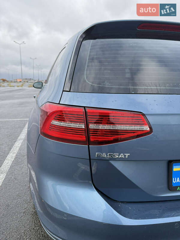 Универсал Volkswagen Passat 2017 в Львове фото 23 Универсал Volkswagen Passat 2017 в Львове