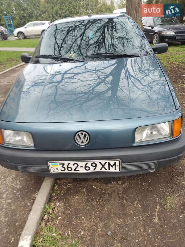 Седан Volkswagen Passat 1990 в Каменец-Подольском фото 6 Седан Volkswagen Passat 1990 в Каменец-Подольском