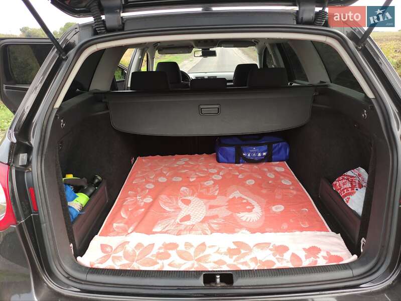 Универсал Volkswagen Passat 2006 в Хмельницком