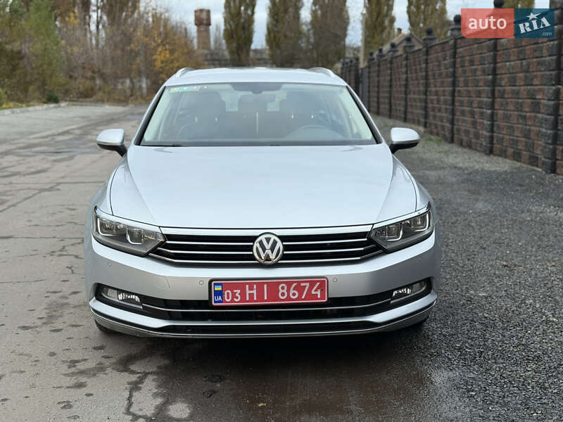 Универсал Volkswagen Passat 2015 в Ровно