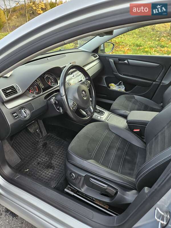 Универсал Volkswagen Passat 2013 в Новояворовске фото 16 Универсал Volkswagen Passat 2013 в Новояворовске