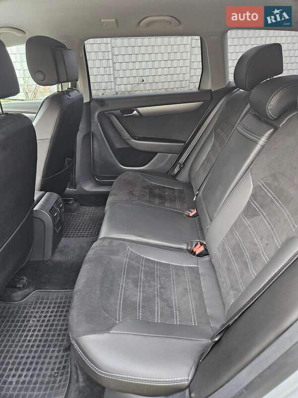 Универсал Volkswagen Passat 2013 в Новояворовске фото 18 Универсал Volkswagen Passat 2013 в Новояворовске
