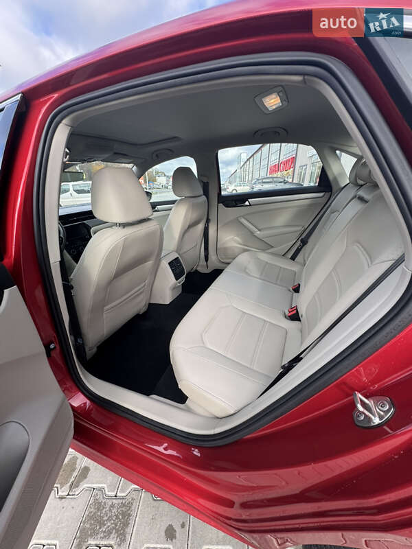 Седан Volkswagen Passat 2021 в Тернополе фото 26 Седан Volkswagen Passat 2021 в Тернополе