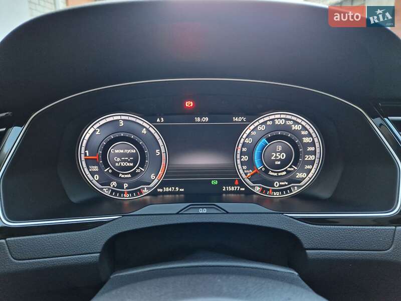 Универсал Volkswagen Passat 2016 в Киеве фото 44 Универсал Volkswagen Passat 2016 в Киеве