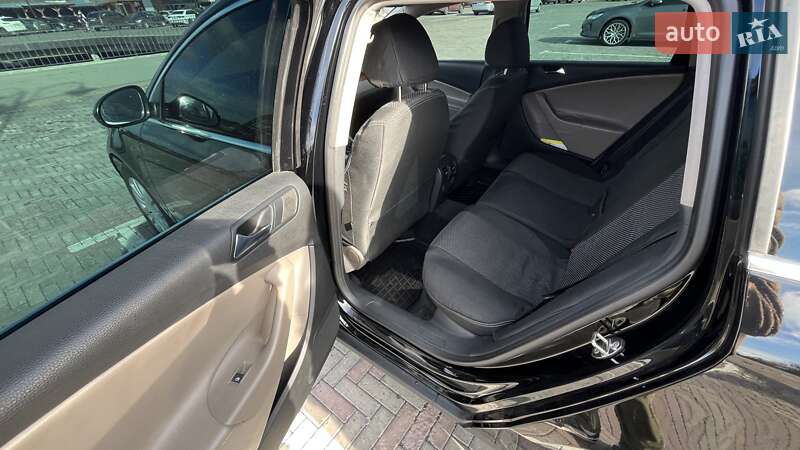 Універсал Volkswagen Passat 2006 в Харкові фото 9 Універсал Volkswagen Passat 2006 в Харкові
