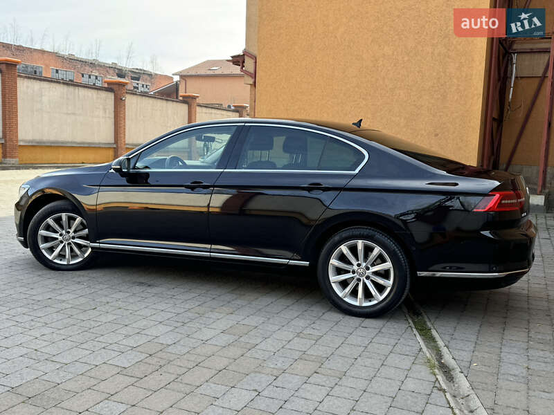 Седан Volkswagen Passat 2016 в Львове фото 5 Седан Volkswagen Passat 2016 в Львове