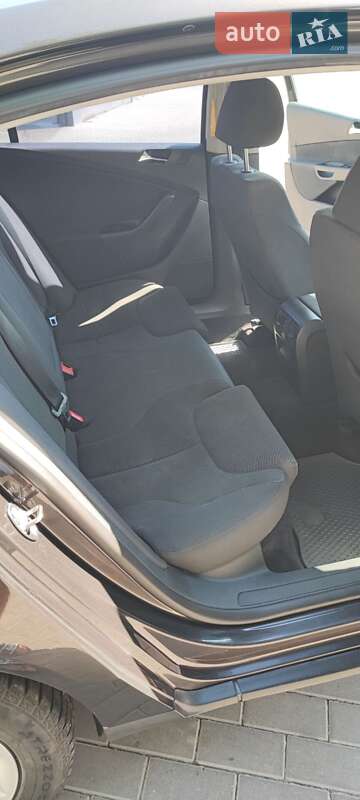 Седан Volkswagen Passat 2008 в Каменец-Подольском фото 13 Седан Volkswagen Passat 2008 в Каменец-Подольском