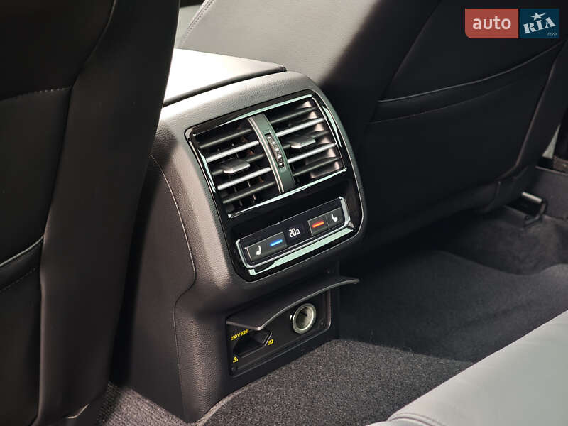 Универсал Volkswagen Passat 2018 в Луцке фото 51 Универсал Volkswagen Passat 2018 в Луцке