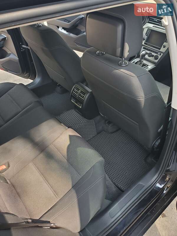 Универсал Volkswagen Passat 2015 в Тростянце фото 14 Универсал Volkswagen Passat 2015 в Тростянце