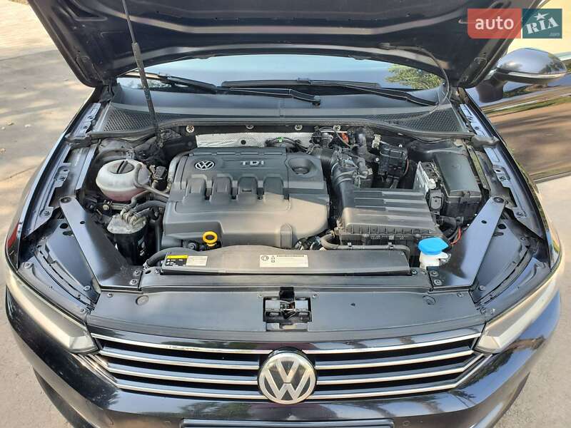 Универсал Volkswagen Passat 2015 в Тростянце фото 15 Универсал Volkswagen Passat 2015 в Тростянце