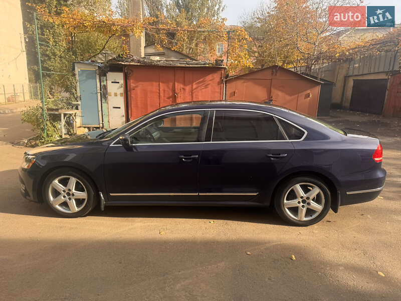 Седан Volkswagen Passat 2013 в Одессе фото 8 Седан Volkswagen Passat 2013 в Одессе