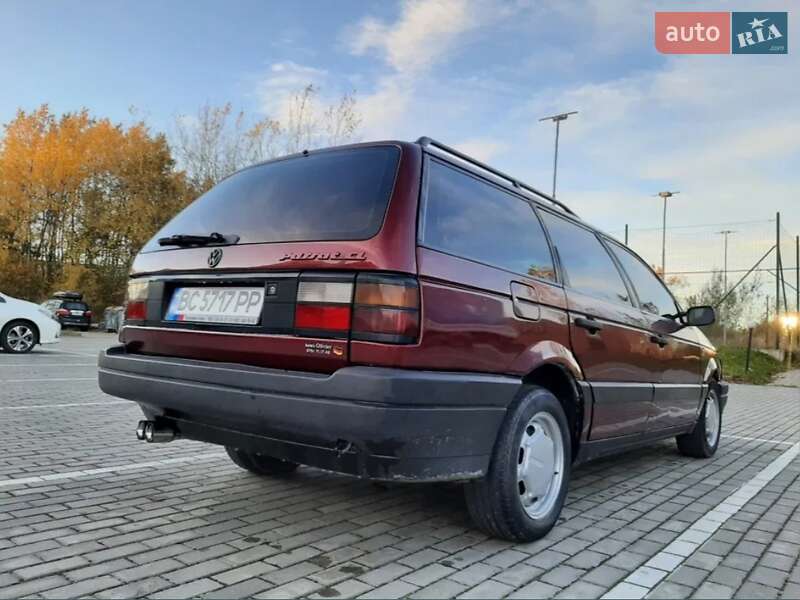 Универсал Volkswagen Passat 1992 в Львове фото 6 Универсал Volkswagen Passat 1992 в Львове