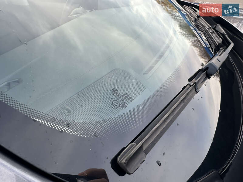 Седан Volkswagen Passat 2020 в Киеве