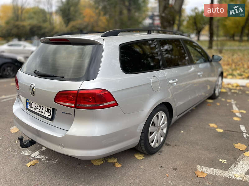 Универсал Volkswagen Passat 2013 в Ужгороде