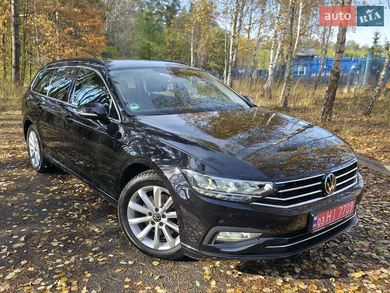 Универсал Volkswagen Passat 2022 в Буче