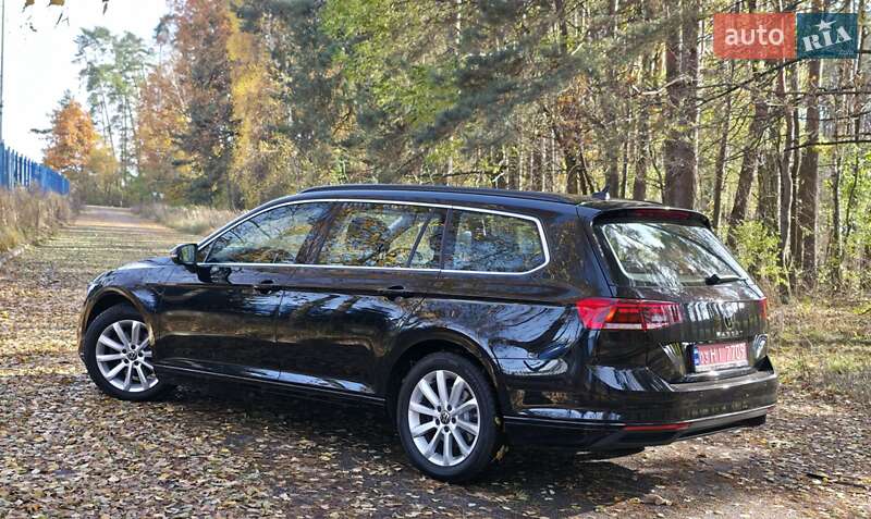 Универсал Volkswagen Passat 2022 в Буче