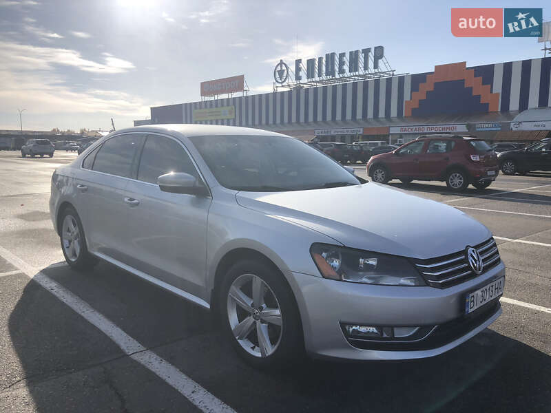 Седан Volkswagen Passat 2015 в Черкассах