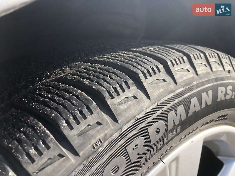 Седан Volkswagen Passat 2015 в Черкассах