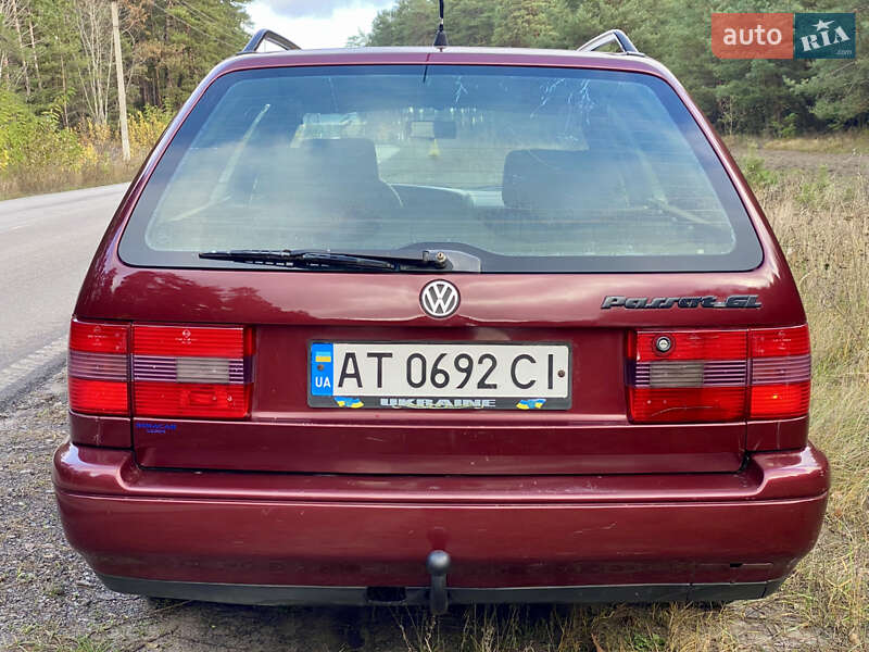 Універсал Volkswagen Passat 1996 в Харкові