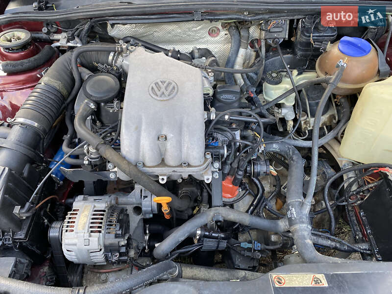 Універсал Volkswagen Passat 1996 в Харкові