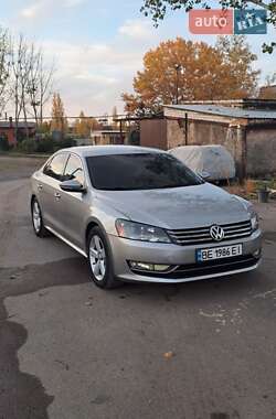 Седан Volkswagen Passat 2011 в Николаеве