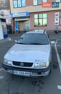 Універсал Volkswagen Passat 1996 в Вінниці