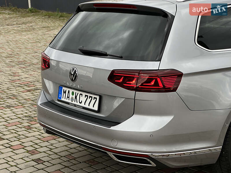Универсал Volkswagen Passat 2021 в Луцке фото 24 Универсал Volkswagen Passat 2021 в Луцке