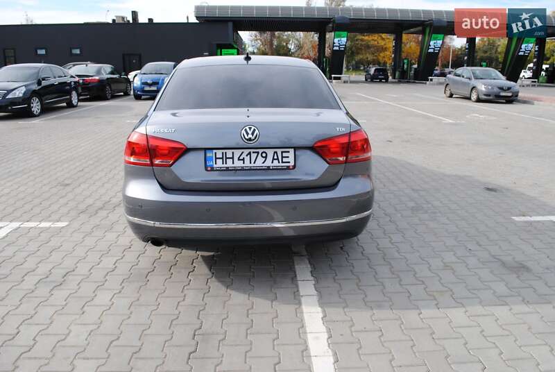 Седан Volkswagen Passat 2014 в Одесі