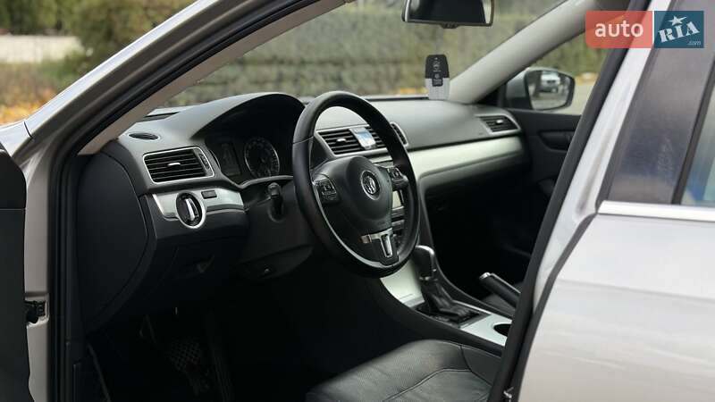 Седан Volkswagen Passat 2012 в Белой Церкви