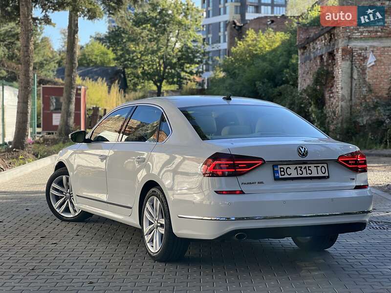 Седан Volkswagen Passat 2017 в Львове