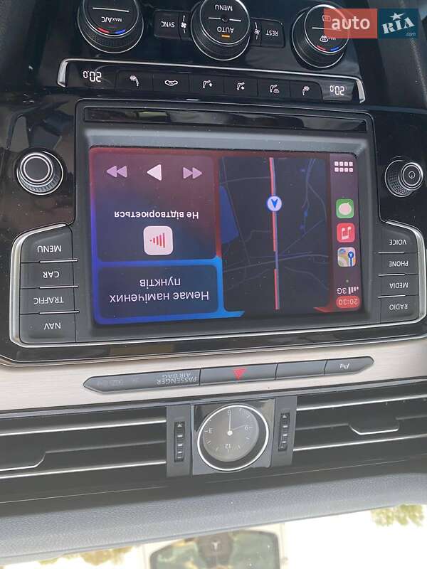 Универсал Volkswagen Passat 2016 в Львове фото 20 Универсал Volkswagen Passat 2016 в Львове