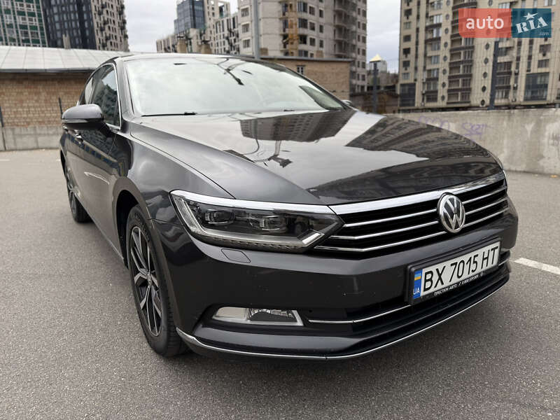 Седан Volkswagen Passat 2018 в Киеве фото 16 Седан Volkswagen Passat 2018 в Киеве