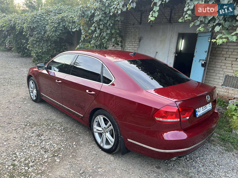 Седан Volkswagen Passat 2015 в Калуше