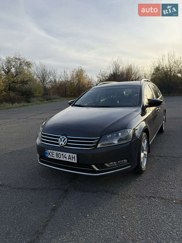 Volkswagen Passat 2012 Volkswagen Passat 2012