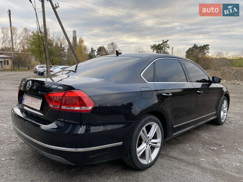 Седан Volkswagen Passat 2014 в Сарнах