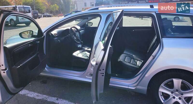 Универсал Volkswagen Passat 2012 в Одессе
