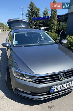 Универсал Volkswagen Passat 2016 в Павлограде