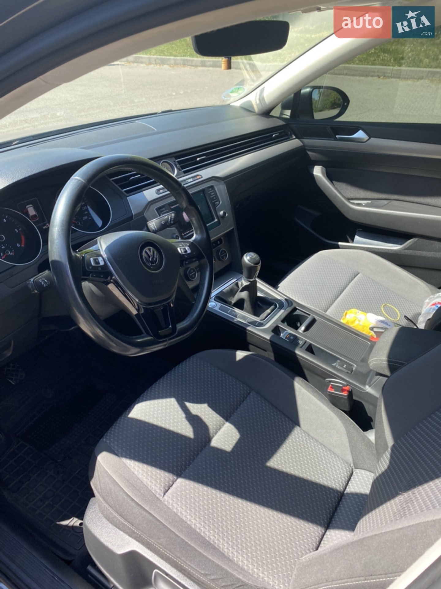 2016 Volkswagen Passat - мініатюра 9