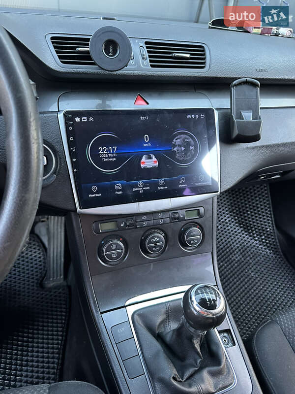 Универсал Volkswagen Passat 2006 в Ужгороде