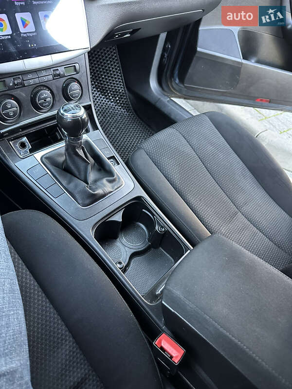 Универсал Volkswagen Passat 2006 в Ужгороде