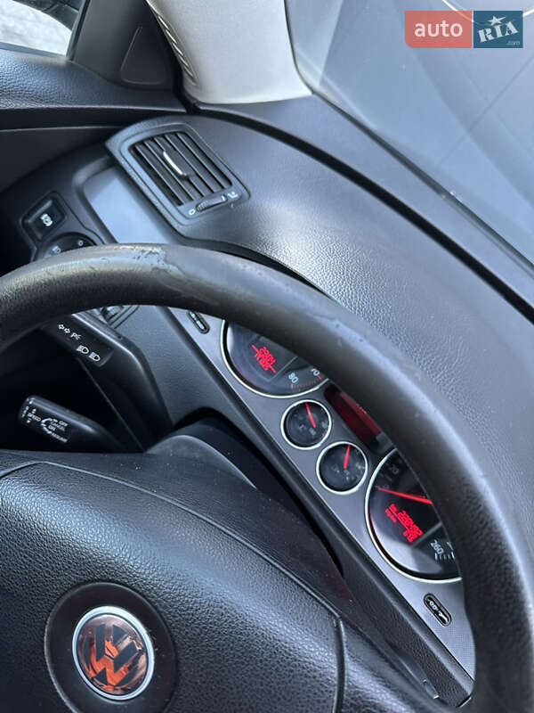 Универсал Volkswagen Passat 2006 в Ужгороде